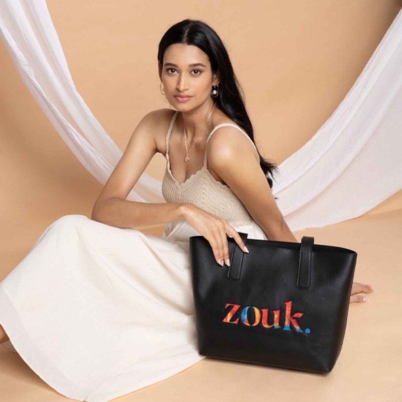 Abstract Amaze Signature Tote