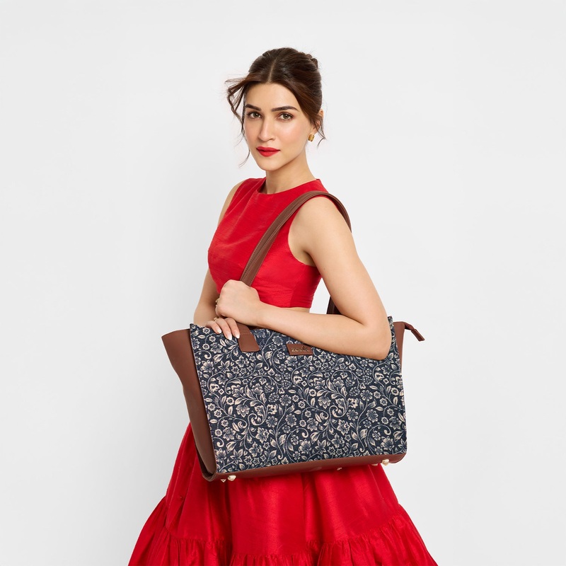 FloMotif Office Tote Bag