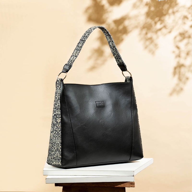 Lattice Lace Classic Open Tote