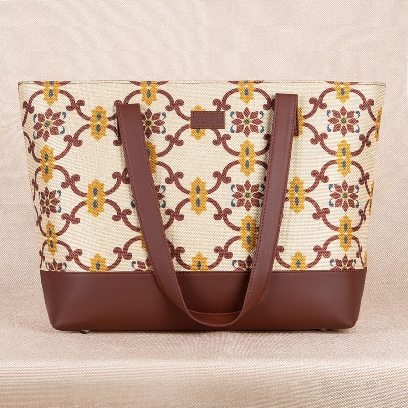 Chandra Mahal Raj Gadi Shoulder Tote Bag