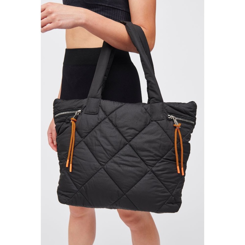 Lorie Tote