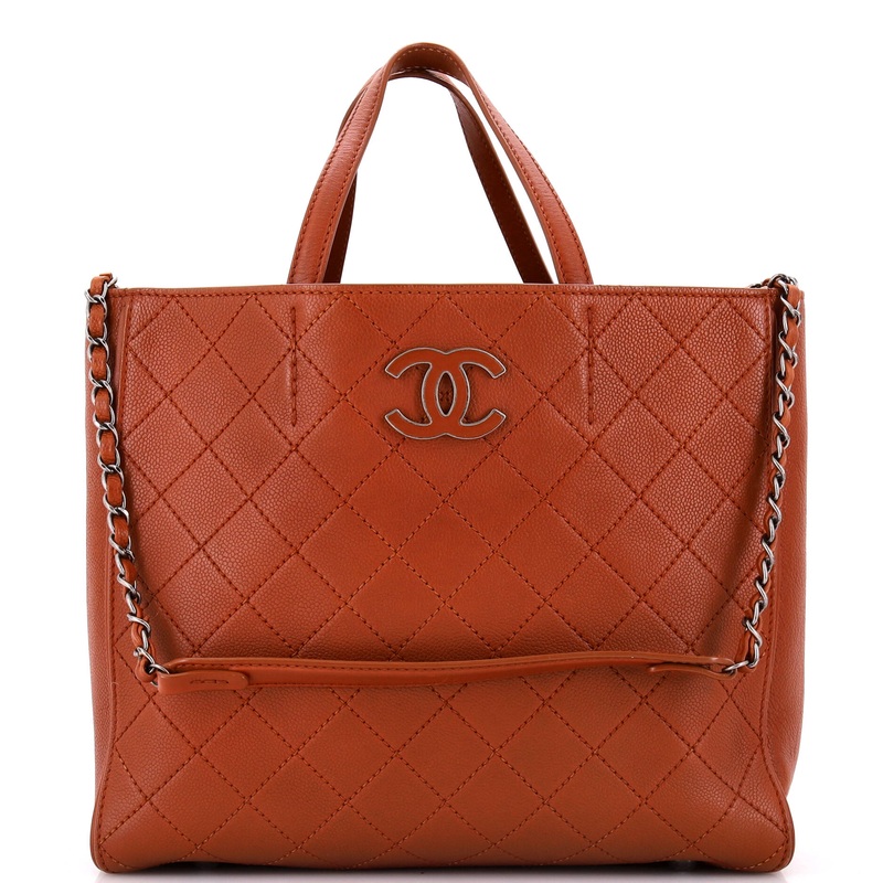 Covered CC Tote Quilted Caviar Medium