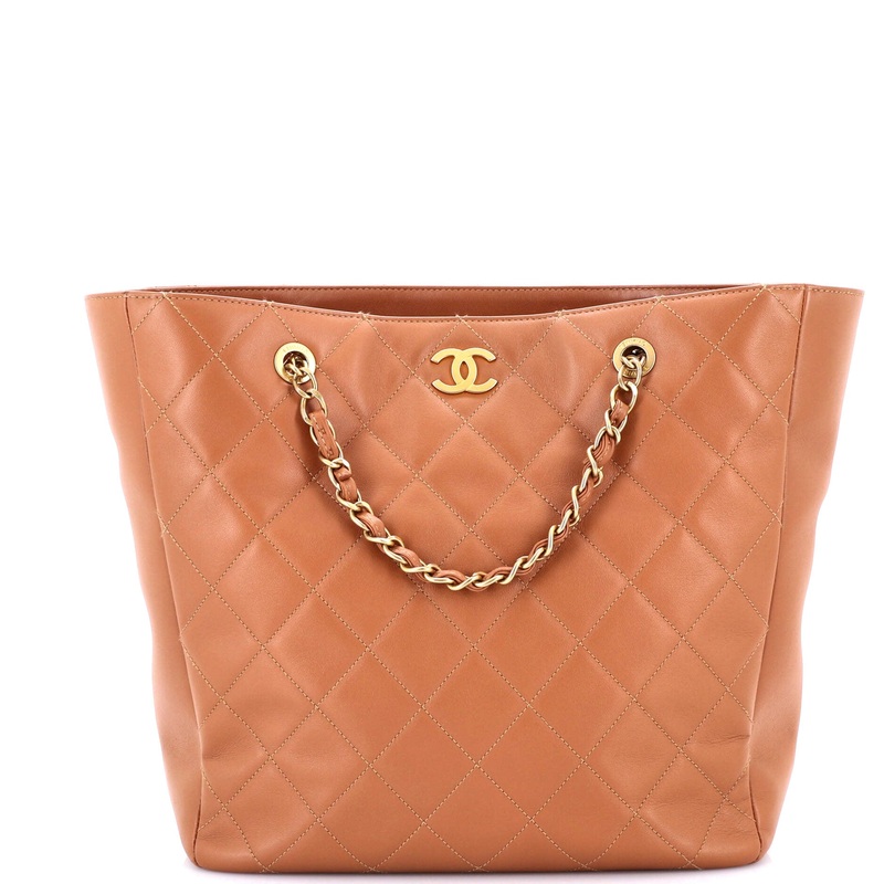 Open Shopping Tote Quilted Lambskin Large