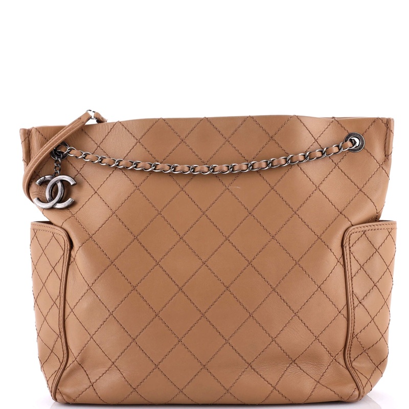 CC Pocket Tote Quilted Calfskin Large