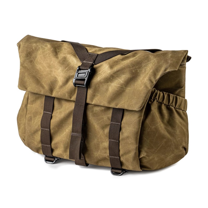 Pilot Travel Camera Bag 10 L