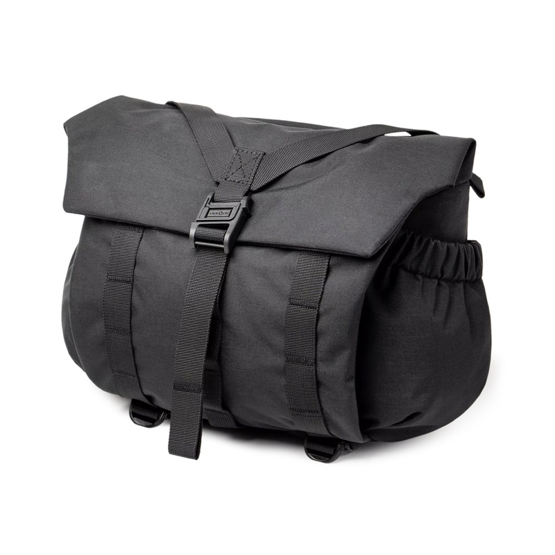 Pilot Travel Camera Bag 7 L