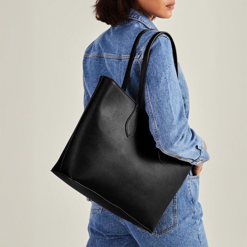 Black Laptop Tote Bag