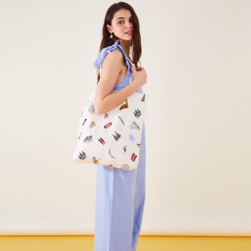 Accessorize London Women's Fabric White London Printed Shopper Bag
