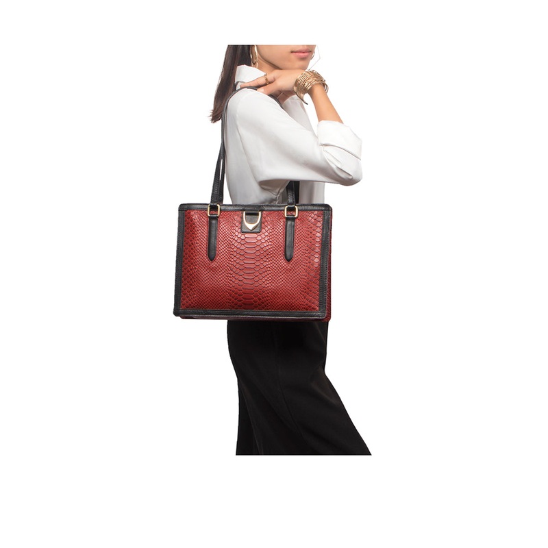 BOGOTA 02 SHOULDER BAG