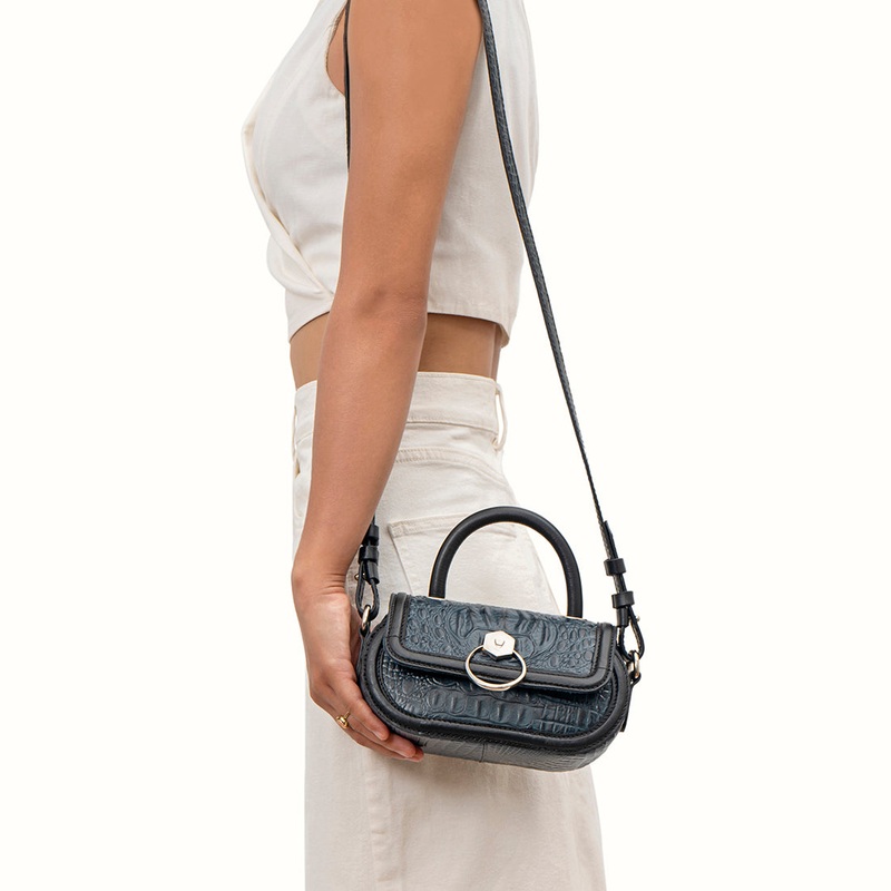 ORLY 01  CROSSBODY