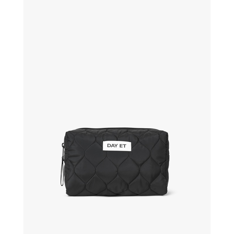 Medium Petal Quilted Toiletry Bag