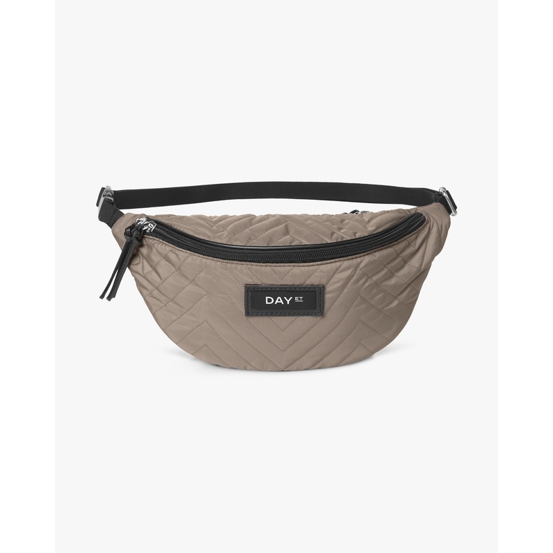 Medium Zig Zag Quilt Bum Bag