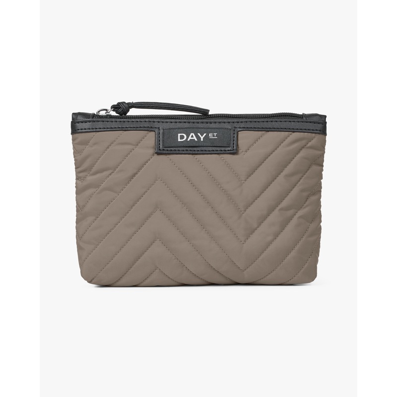 Mini Zig Zag Quilt Toiletry Bag