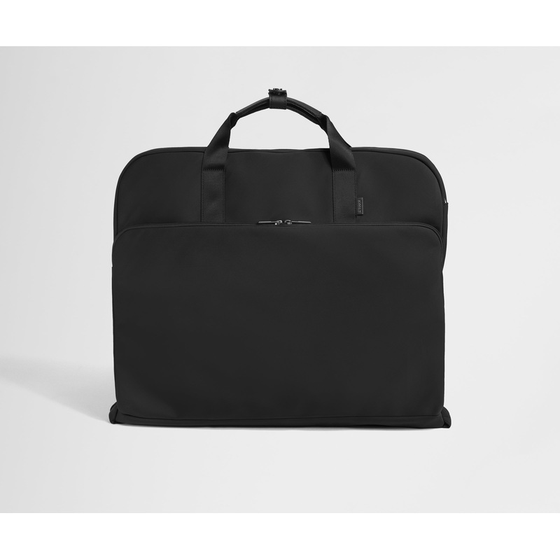 Garment Bag in Jet Black