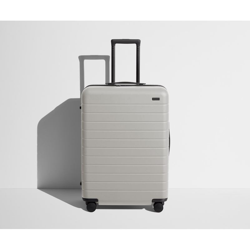 The Medium in Cloud Gray