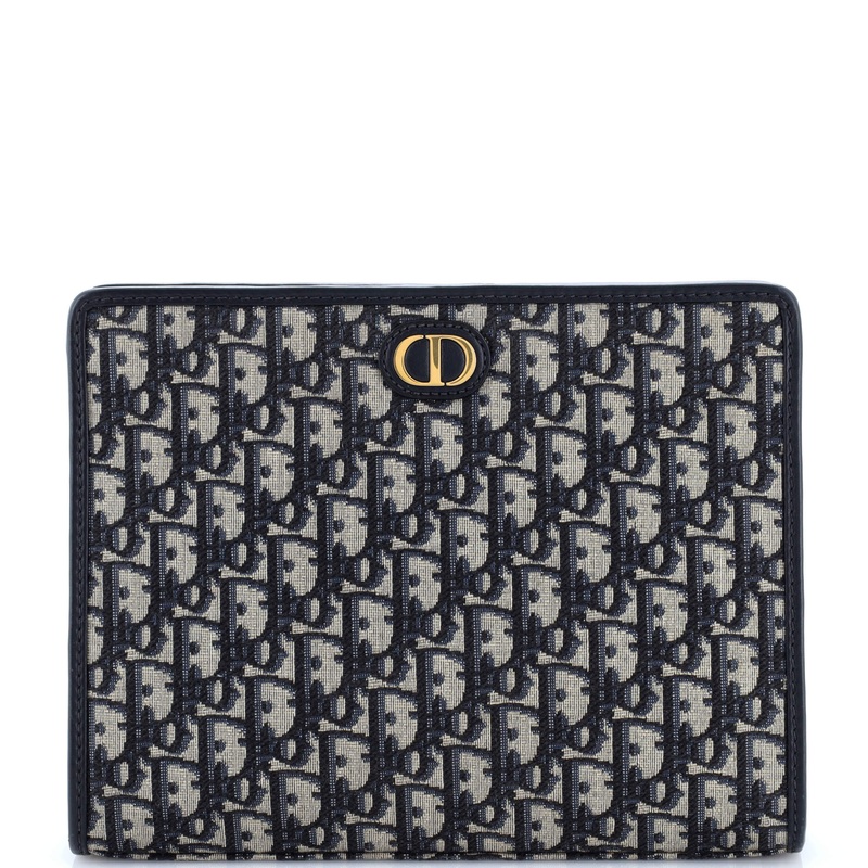 30 Montaigne Zip Pouch Oblique Canvas Medium