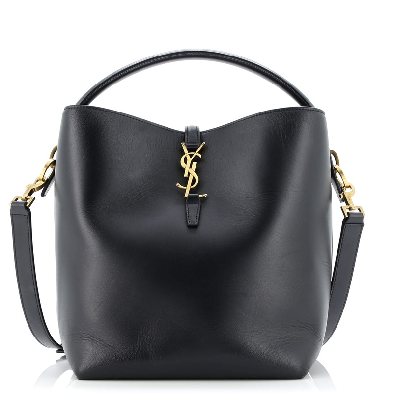 Le 37 Bucket Bag Leather