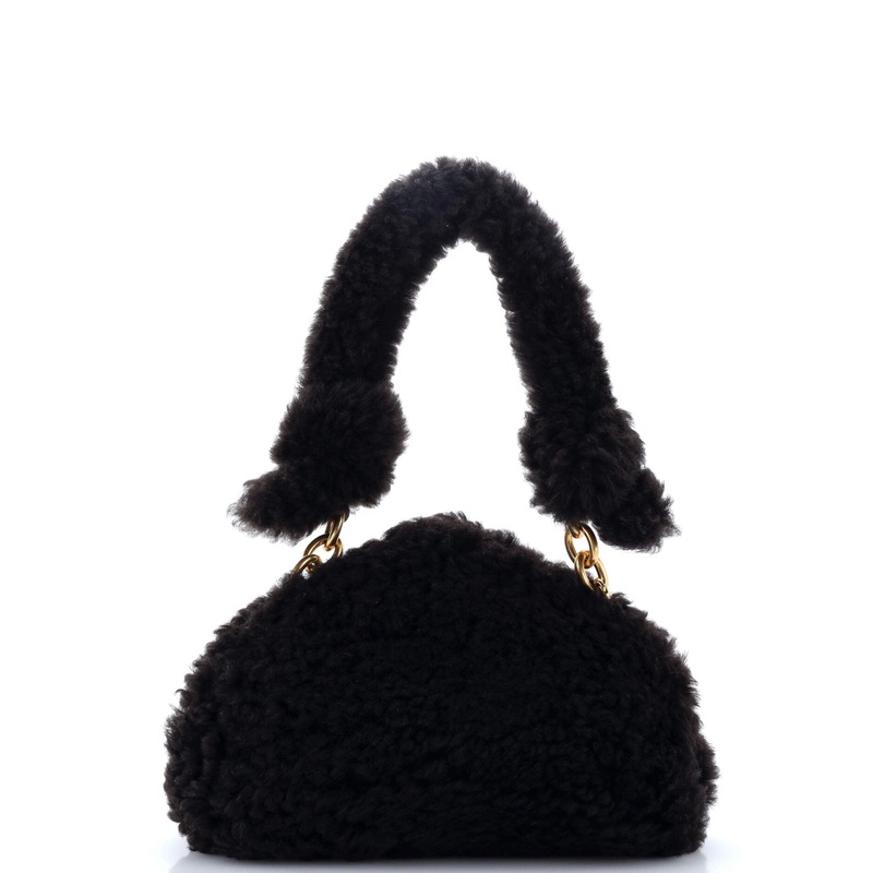 Tip Clutch Shearling