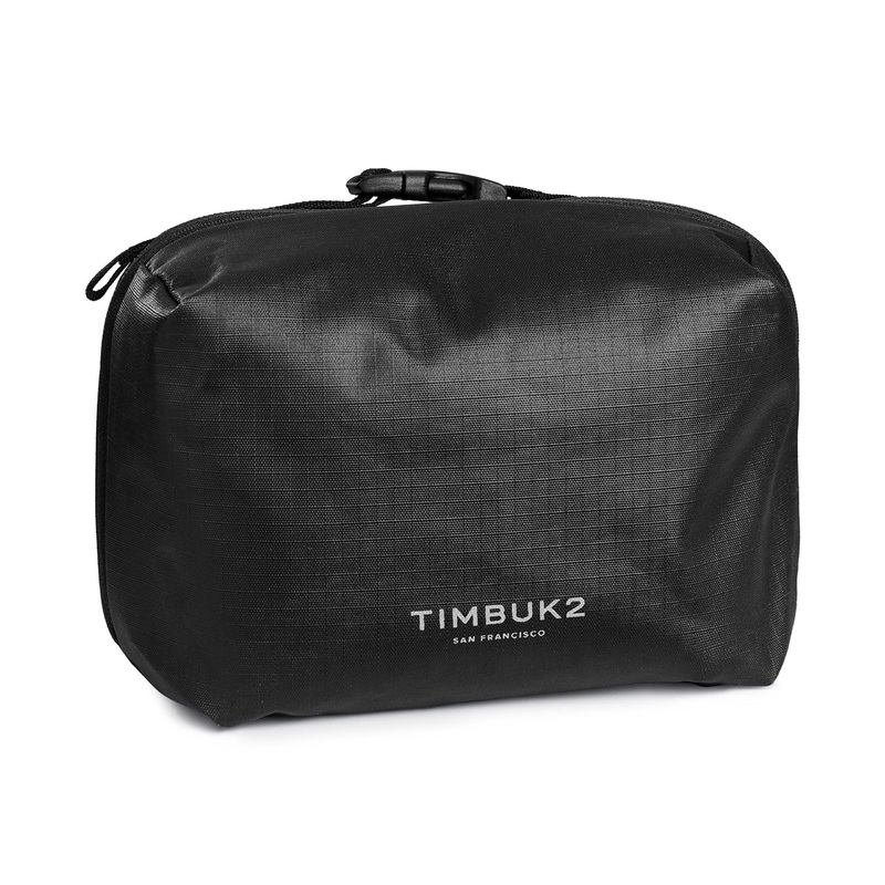 Nomad Travel Kit