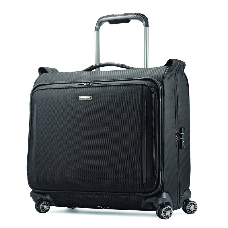 Silhouette Softside Deluxe Voyager Garment Bag