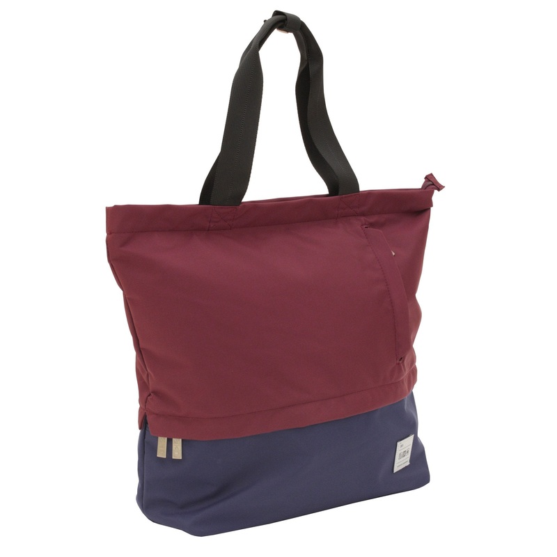 Flight 001 Stowaway Tote