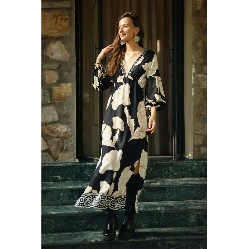 Black And White Floral Daze Printed Maxi Dress