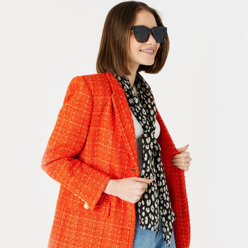 Accessorize London Women's Midnight Leopard Silk Classic