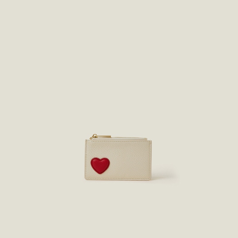 Cream Heart Faux Leather Card Holder