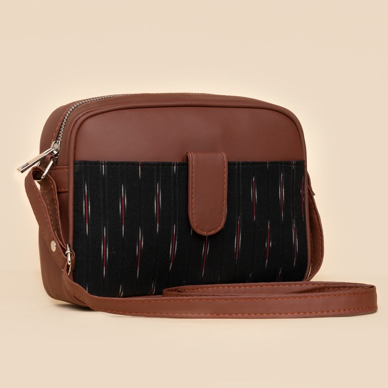 Ikat GreRed Magnetic Sling Bag
