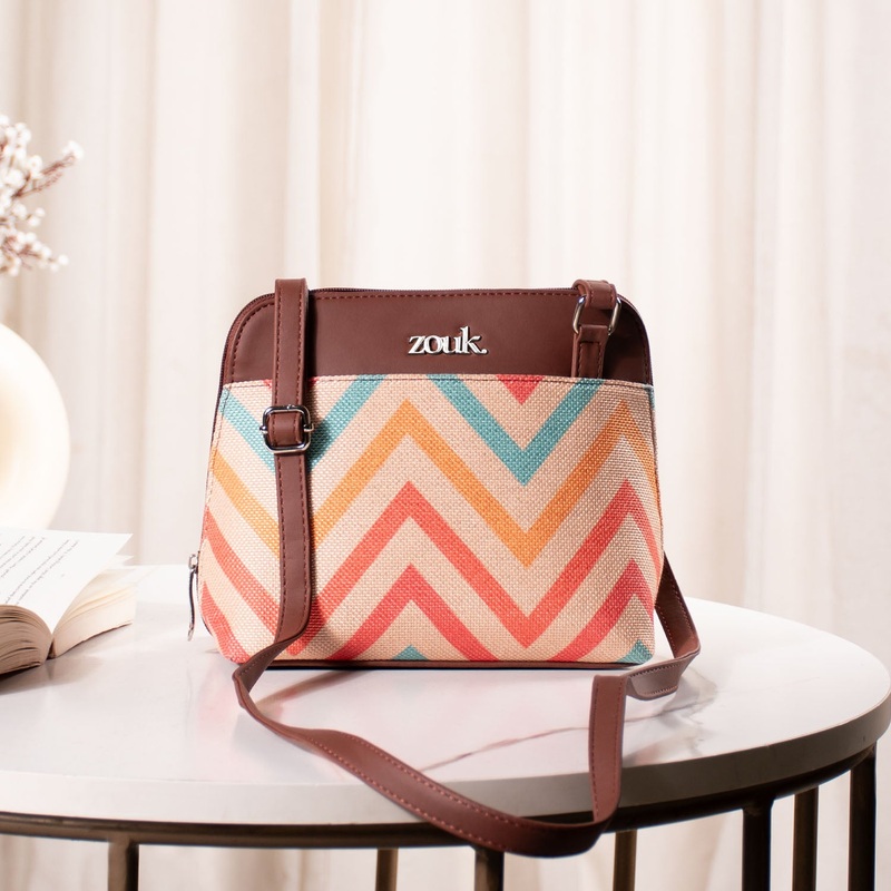 WavBeach OOO Sling Bag
