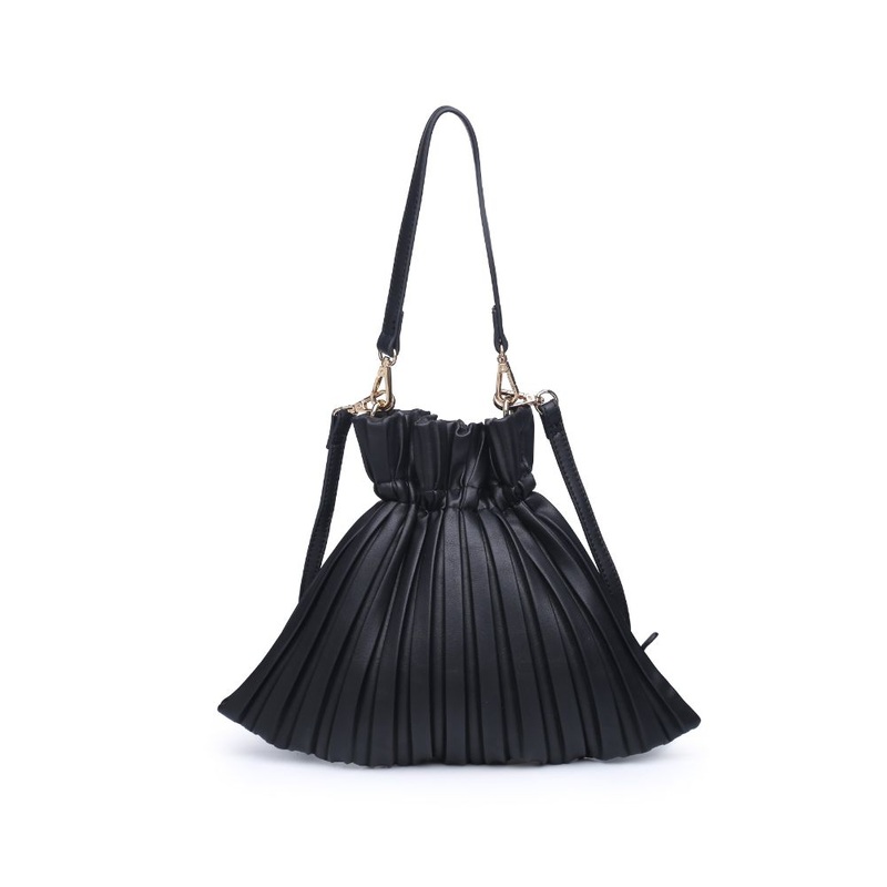 Amaya Satchel